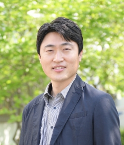 수원공고 김원웅 교사